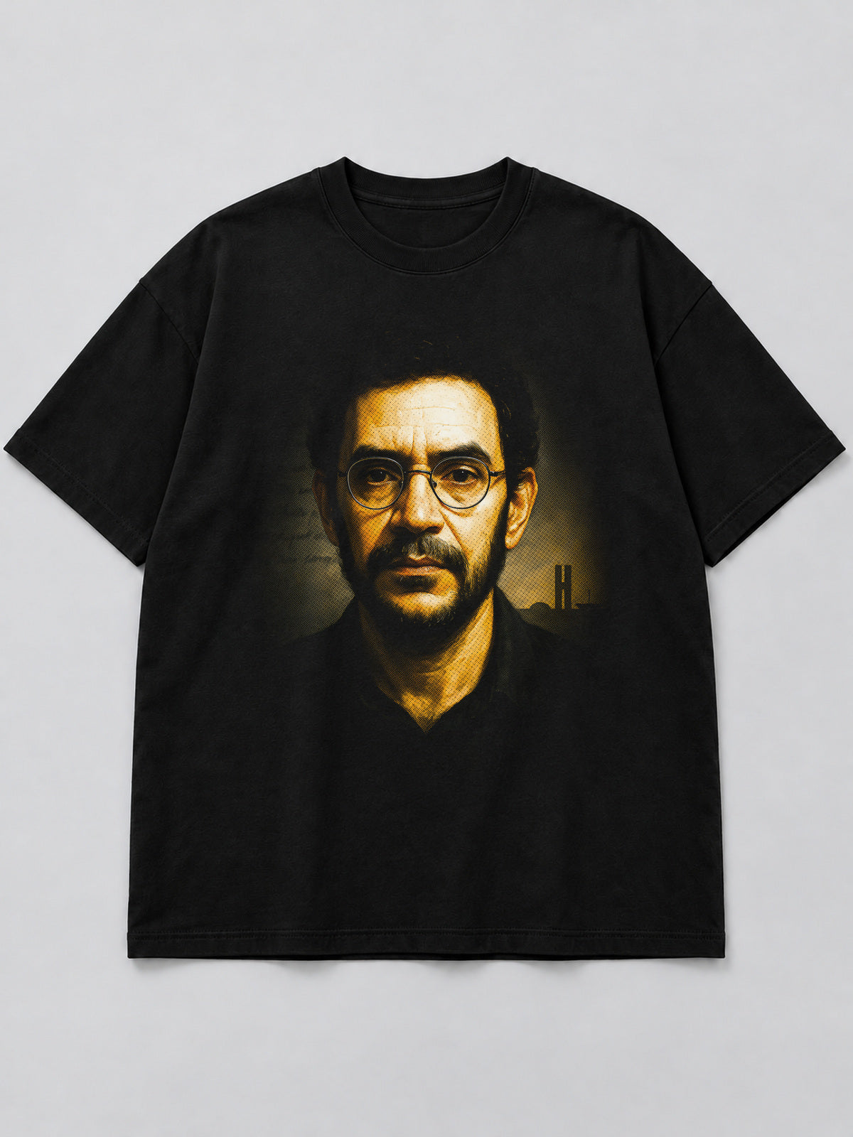 Polera Renato Russo Portrait negra de corte amplio