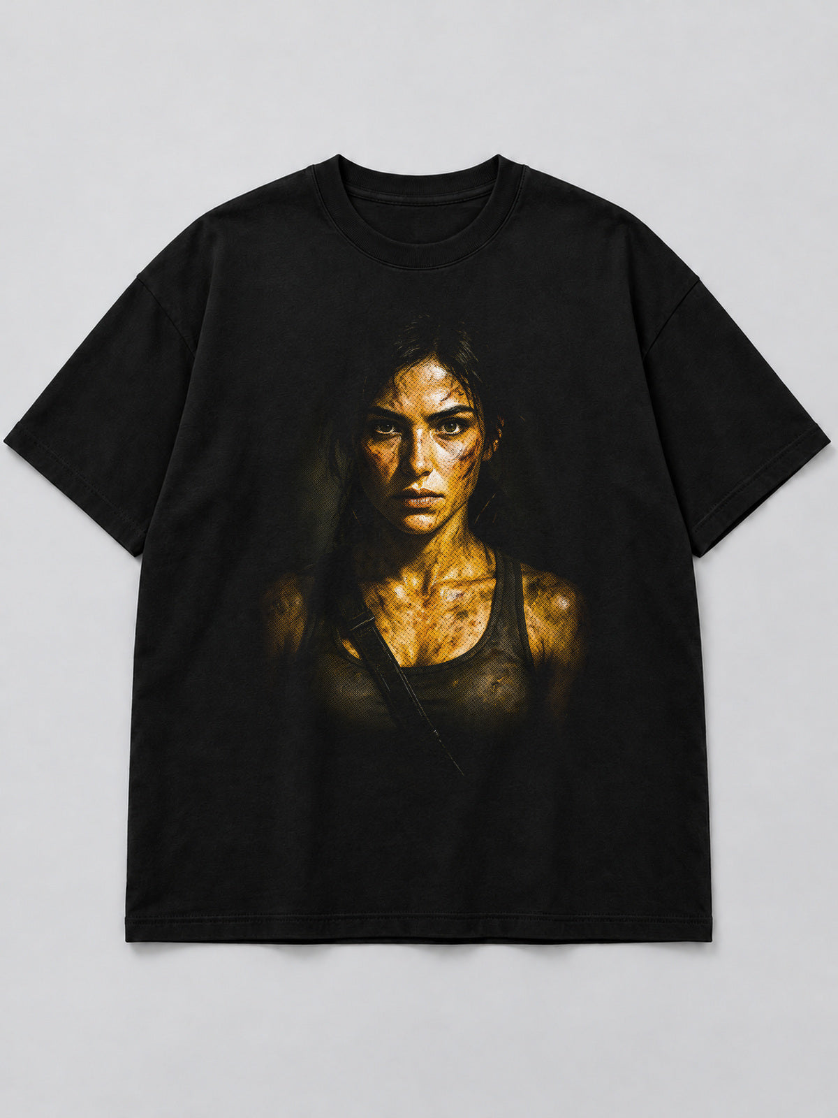 Polera Fearless Lara Croft negra de corte amplio