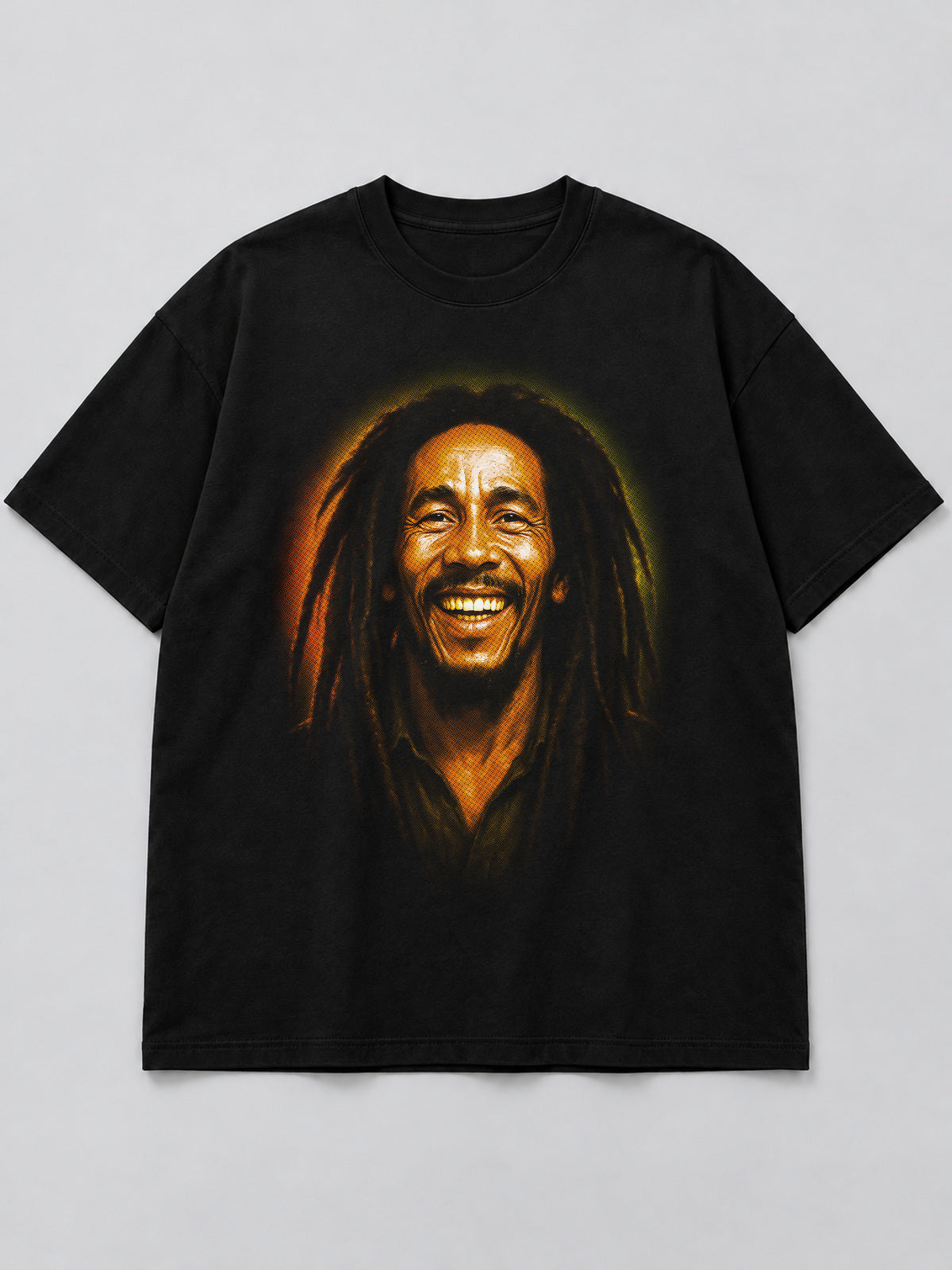 Polera Iconic Reggae Portrait negra de corte amplio