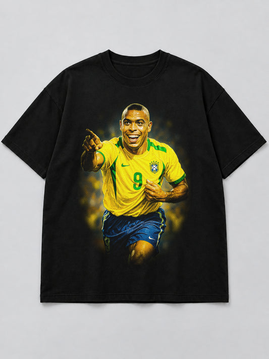 Polera Legendary Brazilian Football Triumph negra de corte amplio
