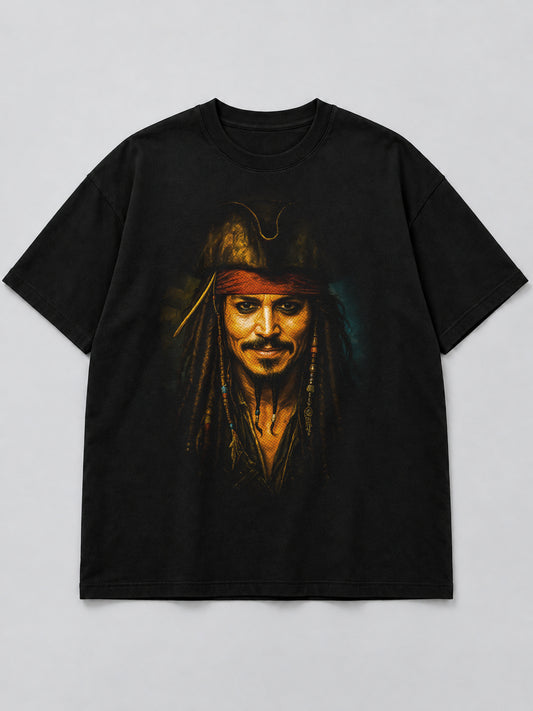 Polera Mischievous Pirate Portrait negra de corte amplio