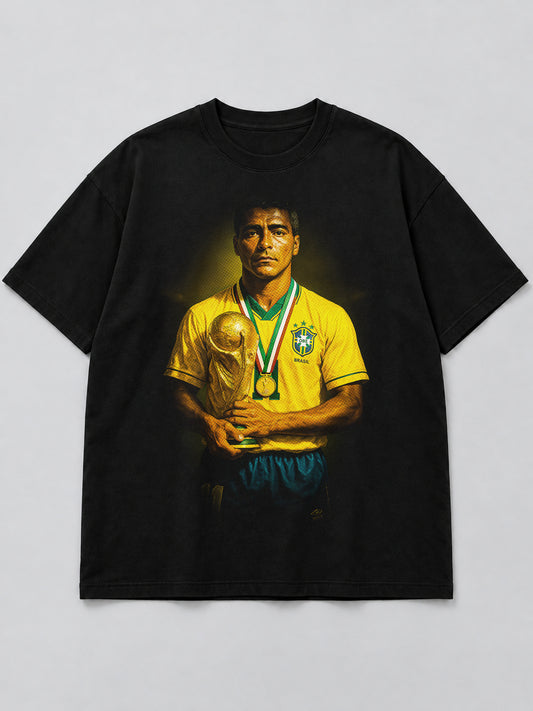 Polera Legendary Brazilian Footballer negra de corte amplio