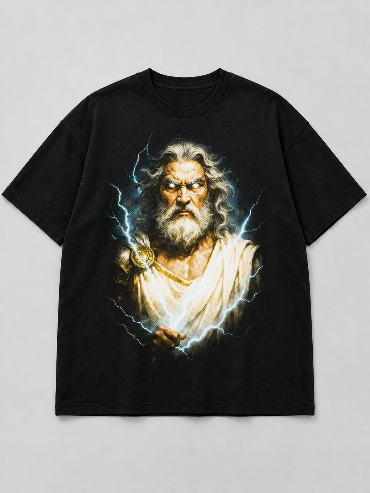 Polera Zeus  God of Thunder negra de corte amplio
