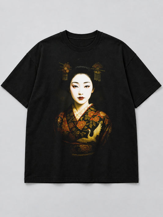 Polera Geisha Portrait Elegance negra de corte amplio